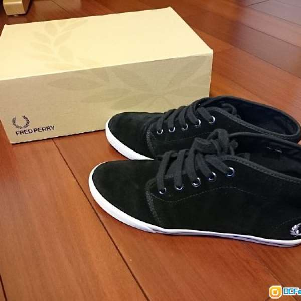 Fred perry 黑色 中筒 鞋 us7.5