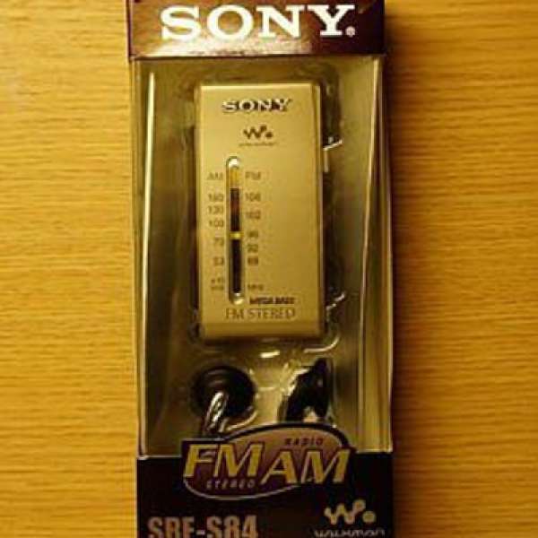 sony s84收音機，購自豐澤，有單有保