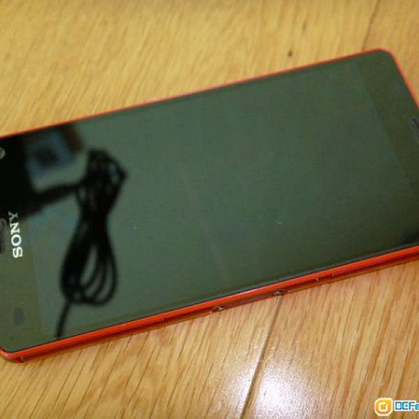 Sony Z3 compact 行貨9成新全套, 有單有盒