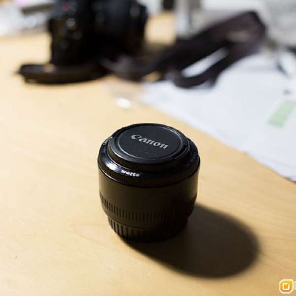 Canon EF 50mm f/1.8 II