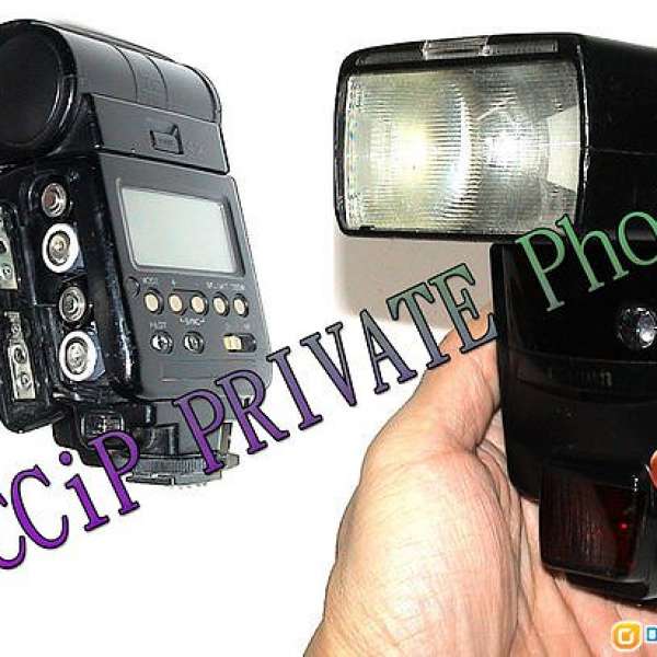 今日拍賣 Canon 540EZ  有小問題閃光燈一枝另外再送兩枝壞閃光燈