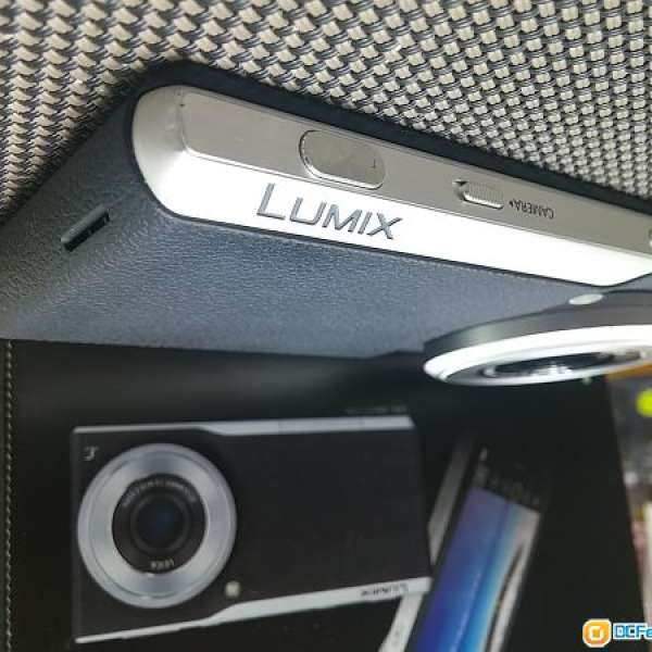 Panasonic Lumix CM1
