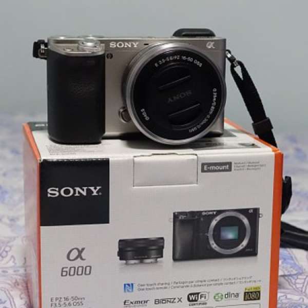 99% 新Sony A6000 Kit set ILCE-6000L