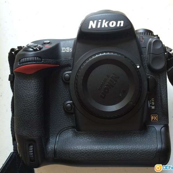 近全新Nikon D3S (SC ~3000)