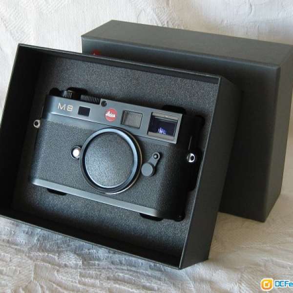 Leica m8 black body