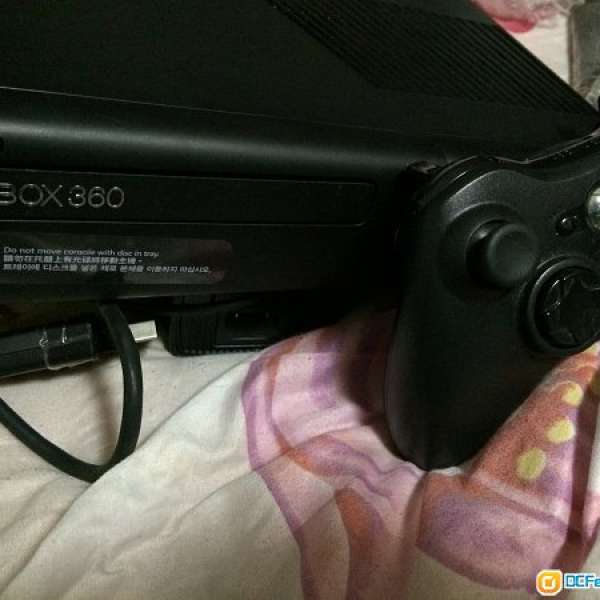 Xbox360 4gb 黑色