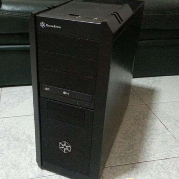 Intel Core2 E7400 4G RAM 320G HDD 512M獨立顯卡