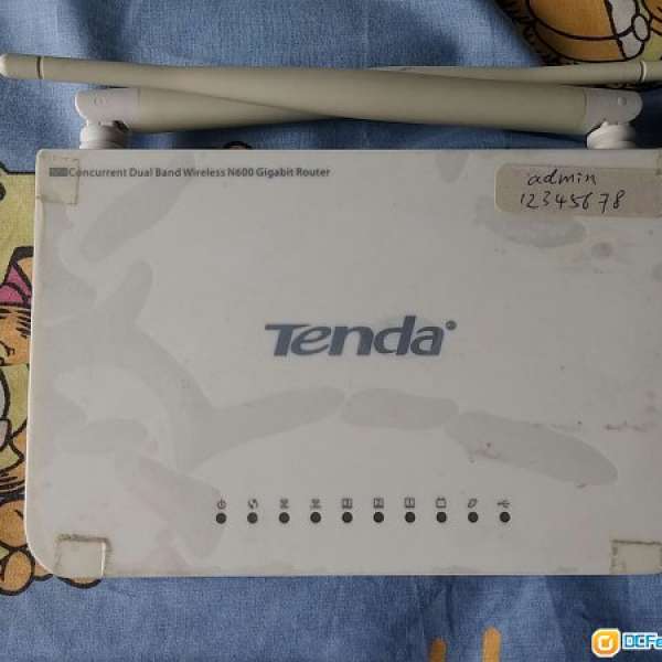 出售8成新Tenda N60 雙頻2.4@5 Router