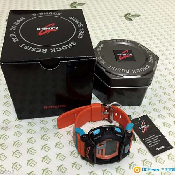 全新 G-Shock GD-400DN-4DR 橙色