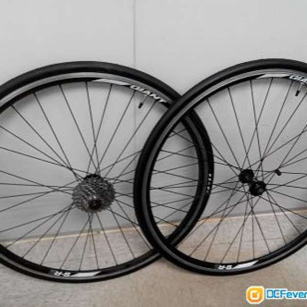 Giant S-R2 700c wheels set