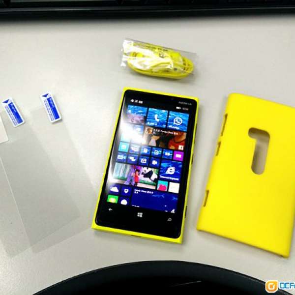 98% New Nokia Lumia 920 行貨 黃色