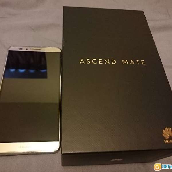 Huawei Ascend Mate 7 金色雙卡雙得32GB RAM, 3GB ROM 香港行貨高階版