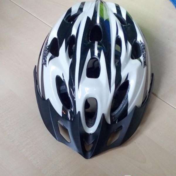 單車頭盔90% new