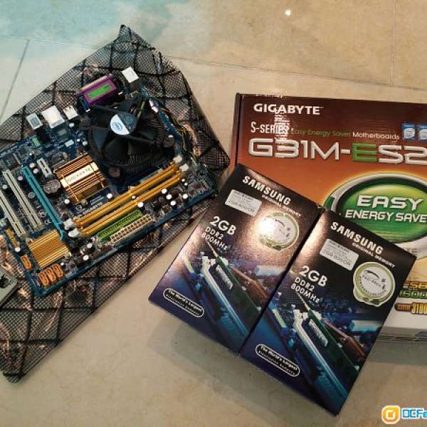 Gigabyte G31m-ES2C + E5200 +DDR 2GB X2