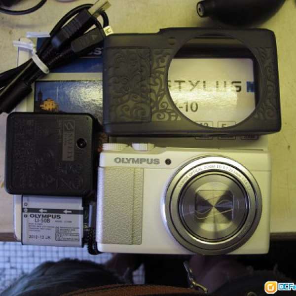 九成九新白色Olympus XZ-10 半專業輕便數碼相機