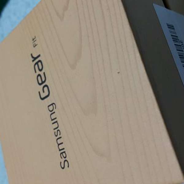 全新未開封Samsung Gear Fit黑色-買電話送既禮品