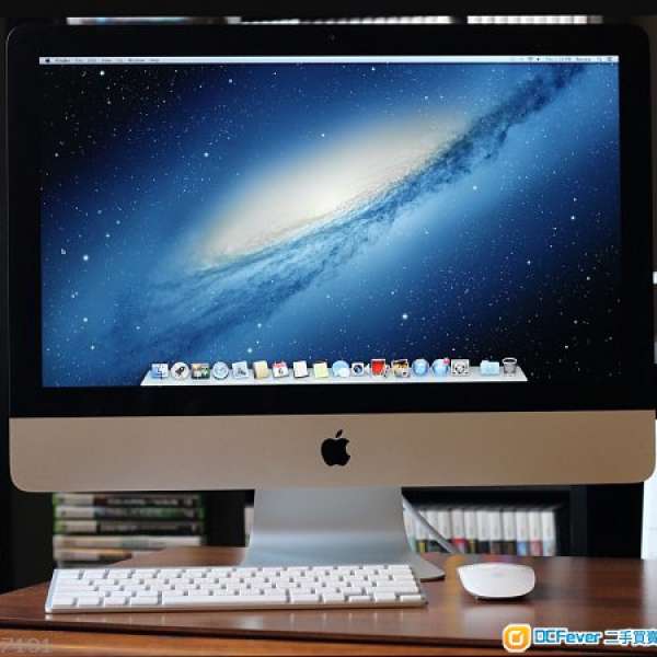 九成新 iMac 21.5 Mid2011