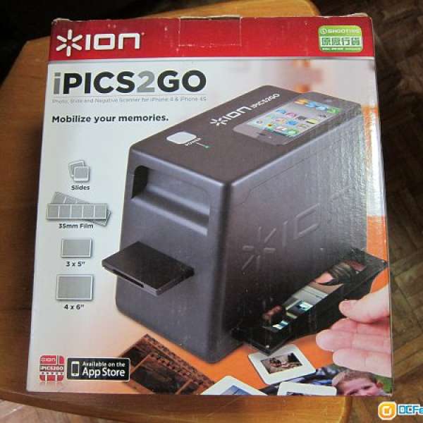 Photo,slide and negative scanner for iphone 4 & 4s (100% New)