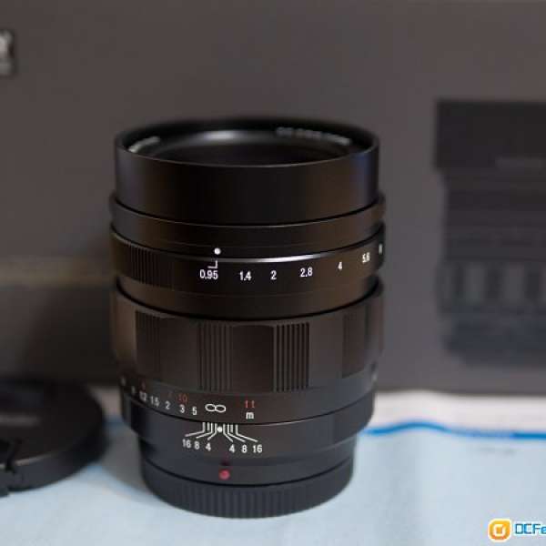 Voigtlander Nokton 42.5mm f0.95 for M43 with warranty