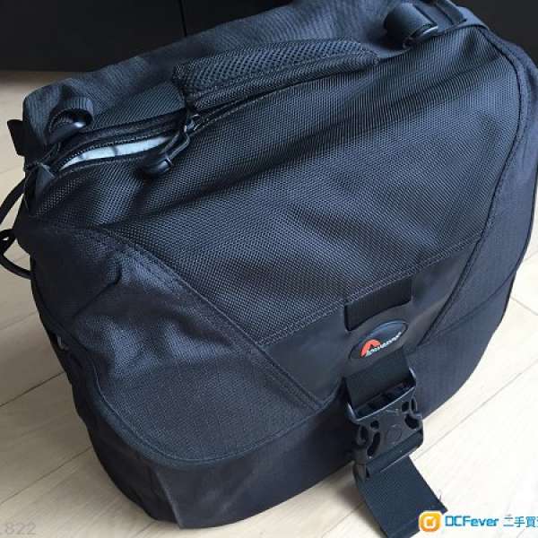 Lowepro Reporter D400AW