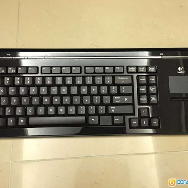 Logitech PS3 藍芽 Keyboard