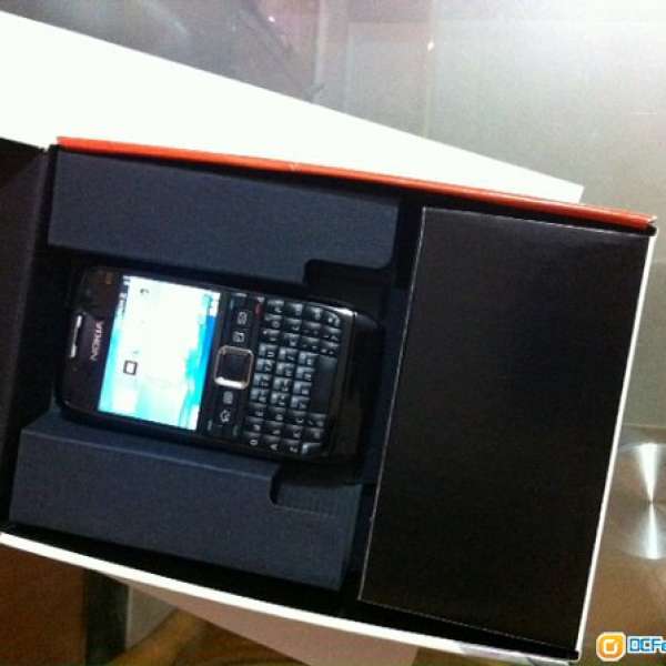 Nokia E71 phone 手提電話 黑色 全套 好新 功能正常 備用機 可玩仙劍