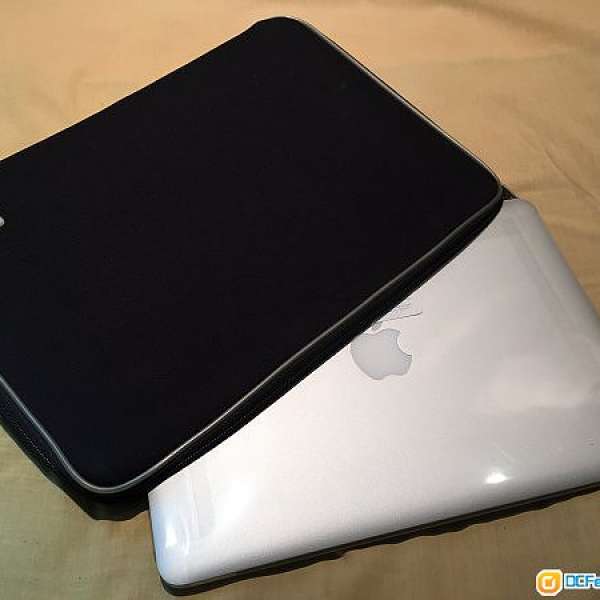 98%新 MacBook Pro 13 inch Retina (全套有盒有Win7)