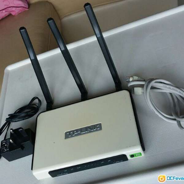 TP-LINK TL-WR940ND ROUTER