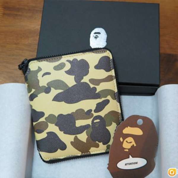 100% 全新  Bape A Bathing Ape 真皮迷彩銀包 (日本制 Made In Japan)