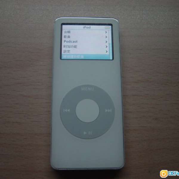 絕版 第一代 APPLE 1G  IPOD MP3 PLAYER,只售HK$480(不議價)