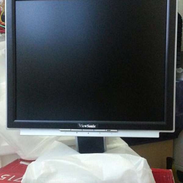 99%New ViewSonic VX715 17"LCD Monitor