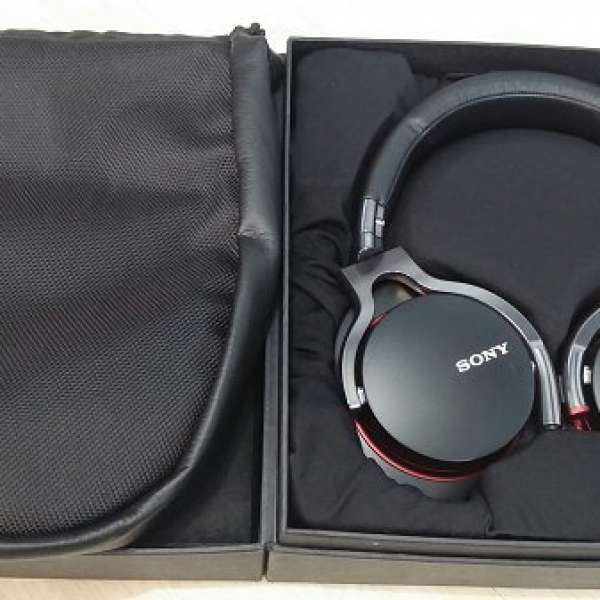 Sony MDR-1R 耳機