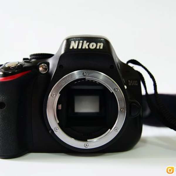 NIKON D5100