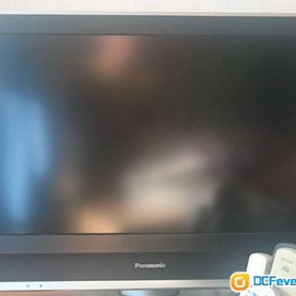 32 inch Panasonic VIERA  720p LCD TV