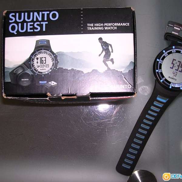 SUUNTO Quest 藍色錶身