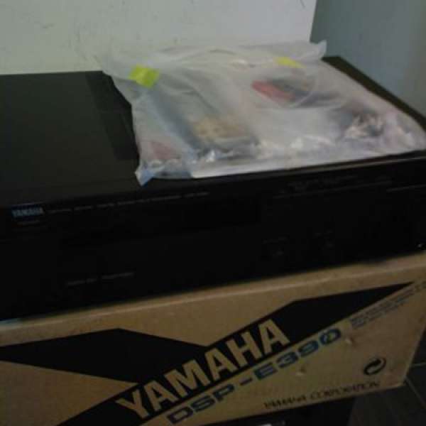 YAMAHA  DSP-E390 AV Amplfier
