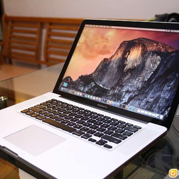 MacBook Pro 15 吋, 2011 年末  i7四核心八線程 獨立顯卡 iphone ipad sony