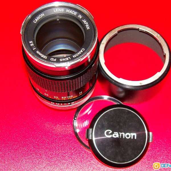 少有配件全齊的新淨CANON FD  135/3.5人像手動鏡**$500**