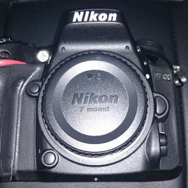 Nikon D7100 body