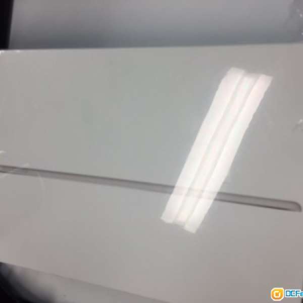 全新 iPad Air 2 WiFi+Cellular (4G-LTE) 16GB 銀色 或可換Sony Z4 / Z3 plus