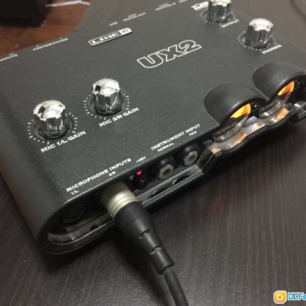 Line 6 POD Studio™ UX2錄音介面Audio Interface兩咪(+48V phantom)兩Guitar輸入