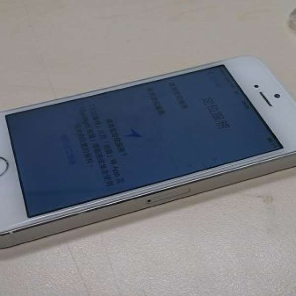 Iphone 5s 32gb 銀白色 九成新 apple care 保到nov6