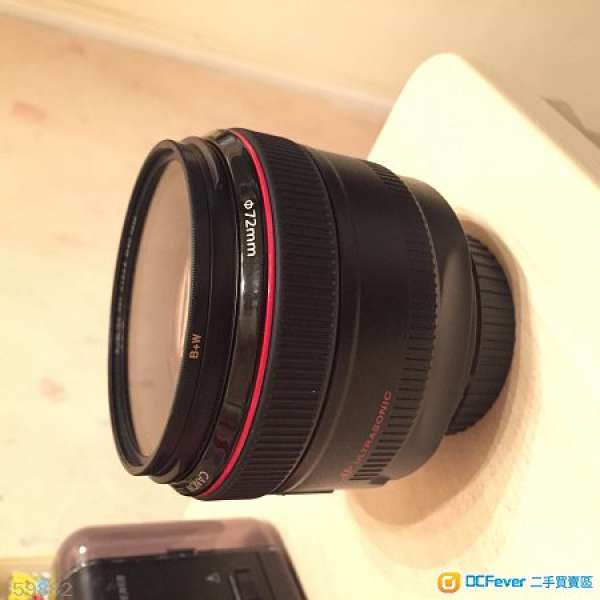 Canon 50 1.2L (九成九新 14 年十一月買）