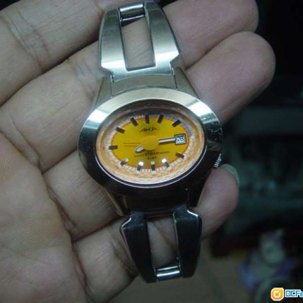 極新 絕版 小用 AKA ALBA 防水 日曆 夜光 女裝手錶,只售HK$180(不議價)