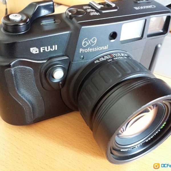 Fuji FujiFilm GW690III 6x9 Medium Format Camera GW690 III