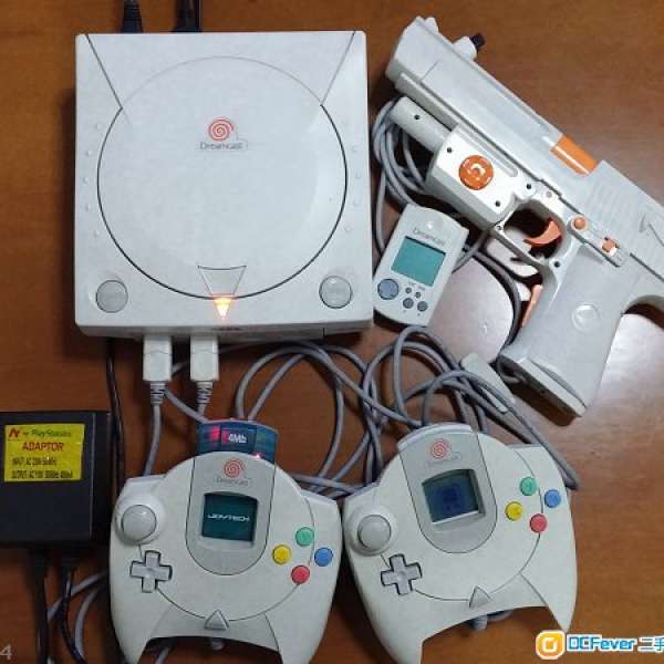 Dreamcast (DC) 主機連手制、記憶卡及光線槍