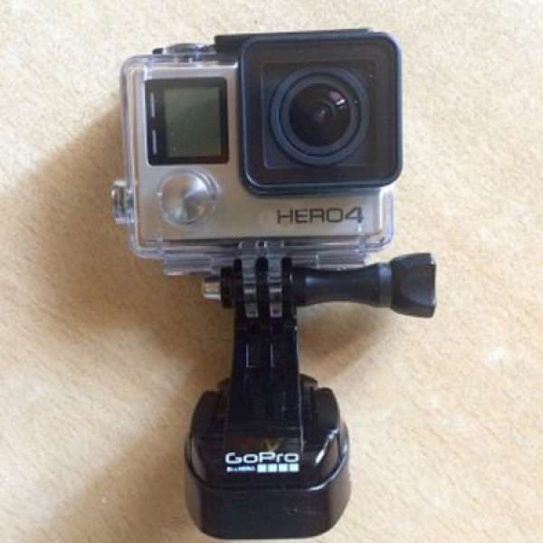 95% 新 GoPro Hero 4  Silver 保養至16年6月