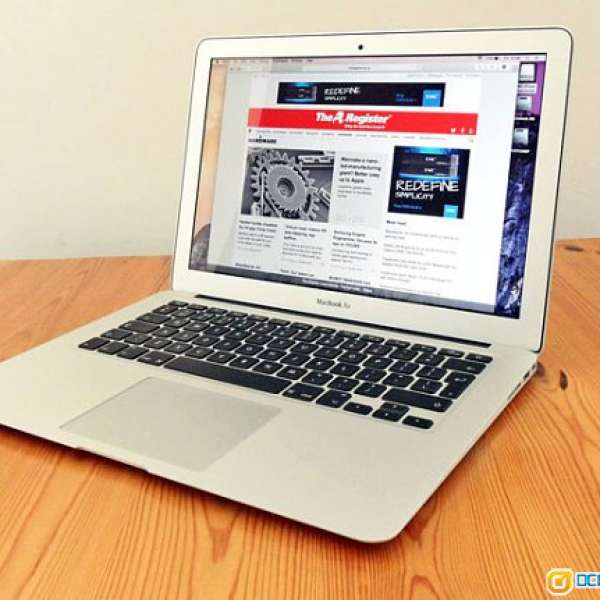 2014 MacBook Air 13-inch 97% new