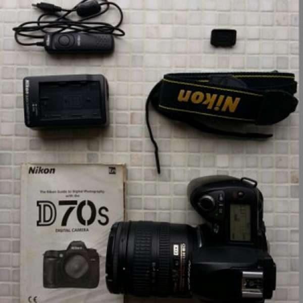 入門單反: Nikon D70S 配 AF-S DX 18-70mm f/3.5-4.5G ED