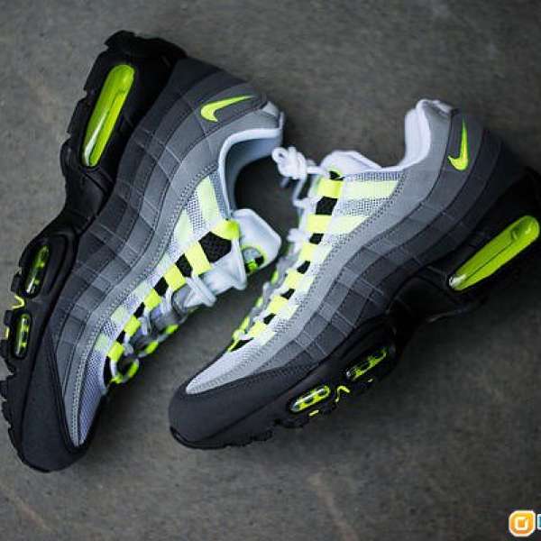 Air Max 95 Neon OG 2015 RETRO US 9 & 8.5(購自NIKE專門店,有正本單據,現貨最後一對...